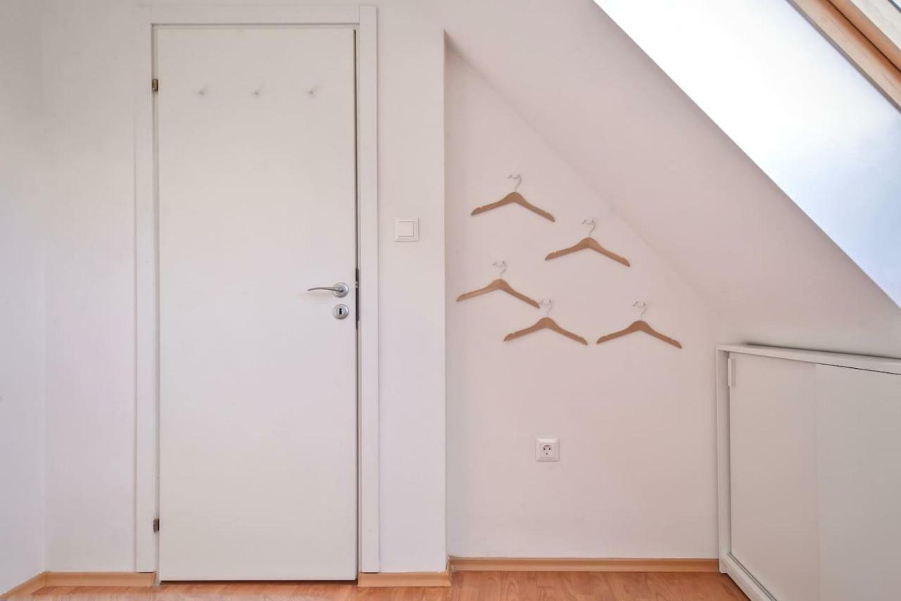 South Park, Vitosha View, 2-Bdr, 2-Bthr Apartment By Flat Mаnager Sofia Bagian luar foto