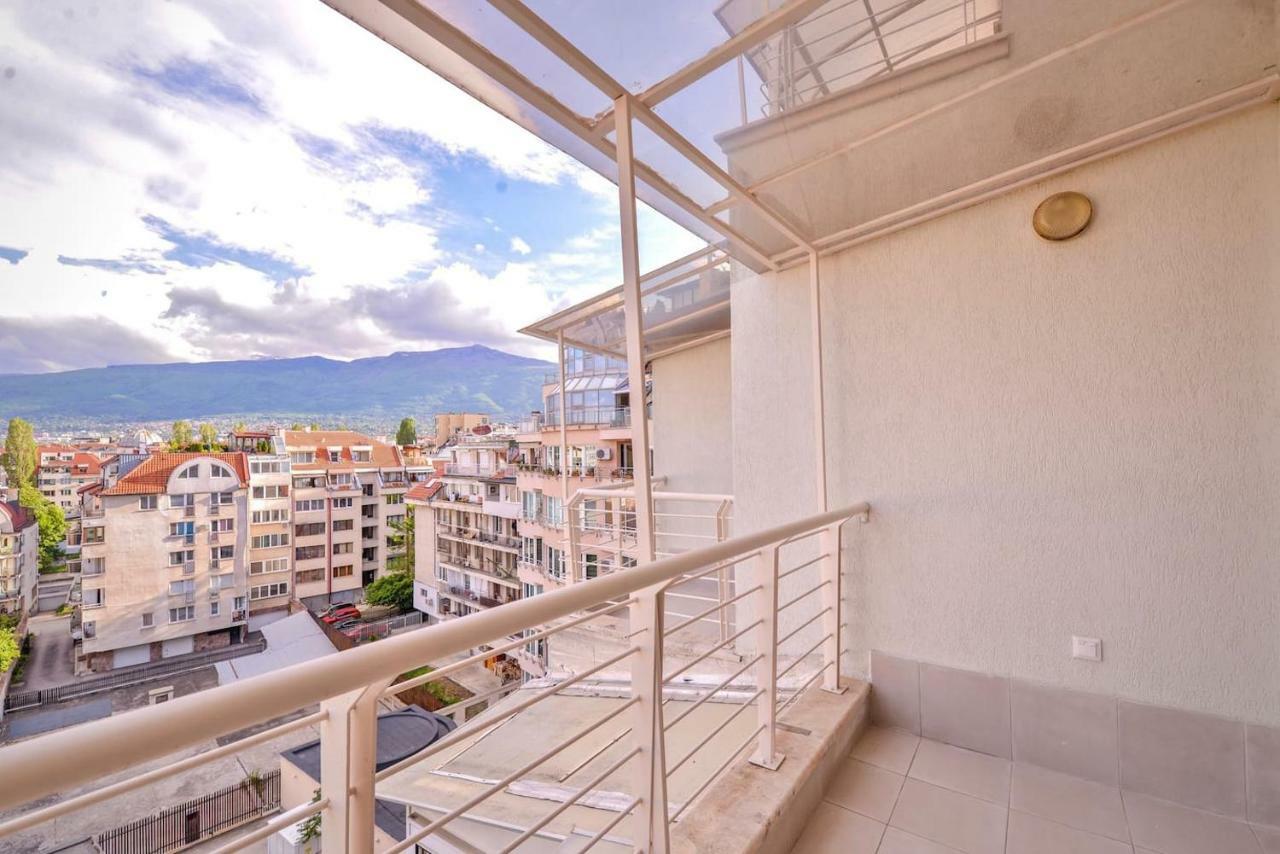 South Park, Vitosha View, 2-Bdr, 2-Bthr Apartment By Flat Mаnager Sofia Bagian luar foto